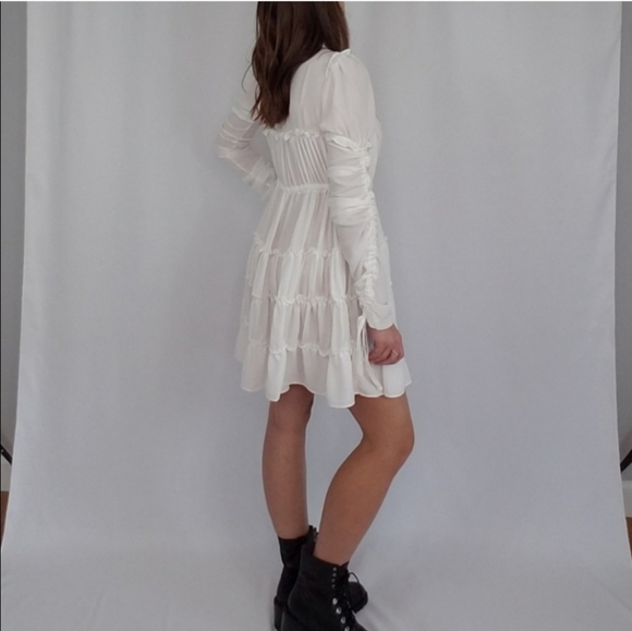 Ina White Babydoll Long Sleeve Dress With Pearl and Rhinestone Buttons Medium - Picture 2 of 8